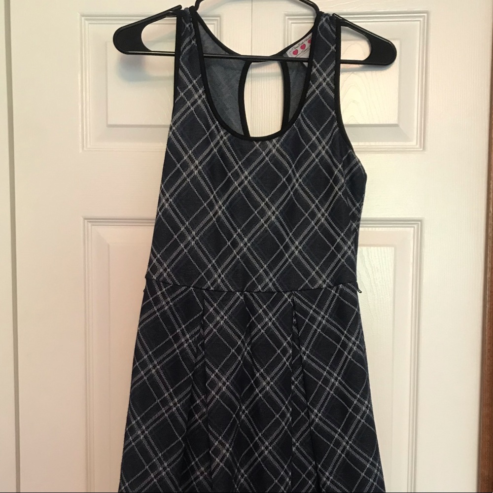 Three pink hearts medium navy and white dress